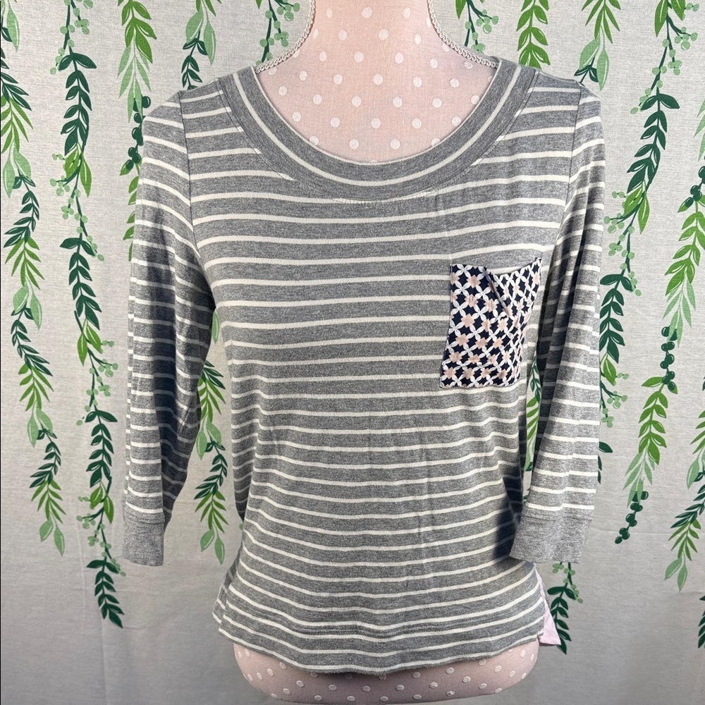Anthropologie Gray Striped Long Sleeve Tee with Patterned Pocket A3
